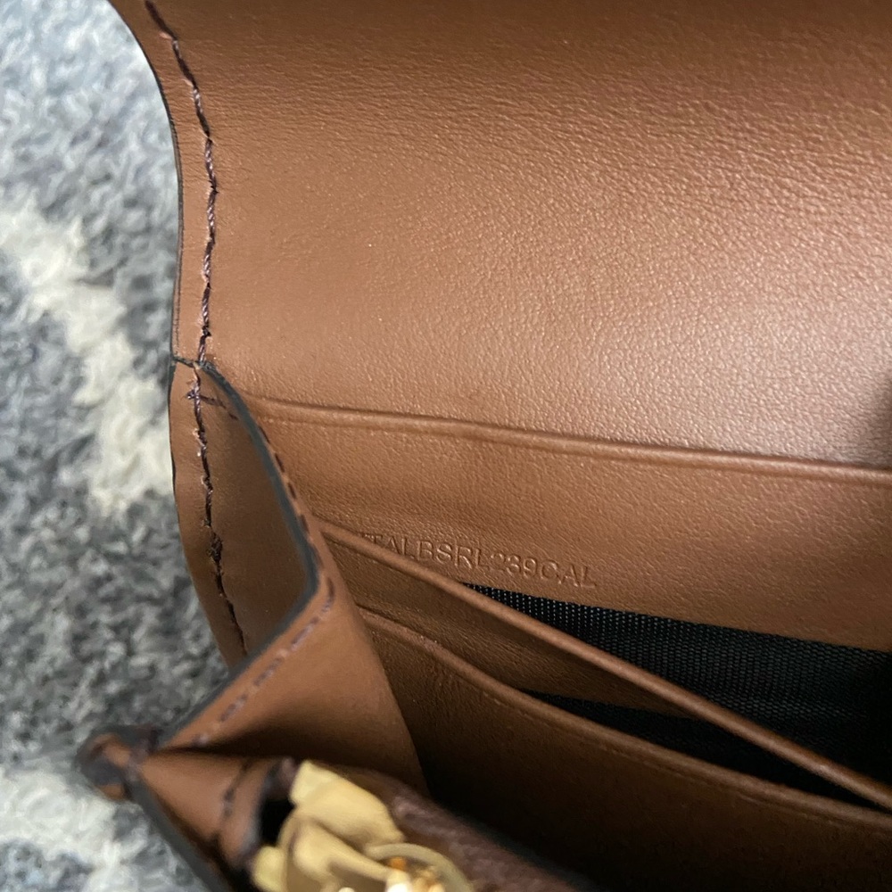 Burberry studded wallet - Picture 10 of 11